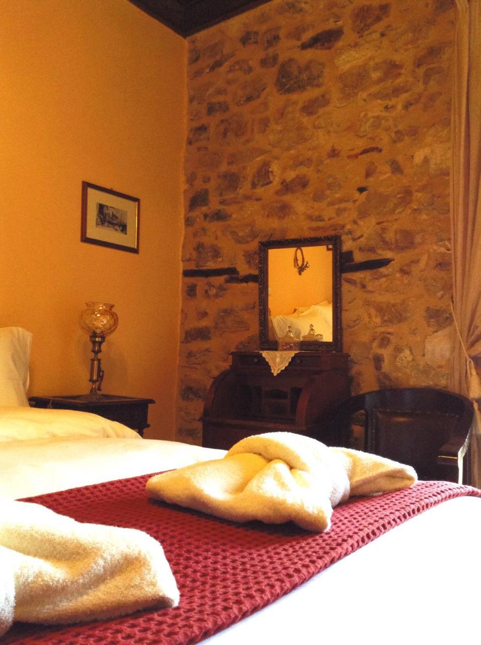 Hotel Proselinos Dimitsana Esterno foto