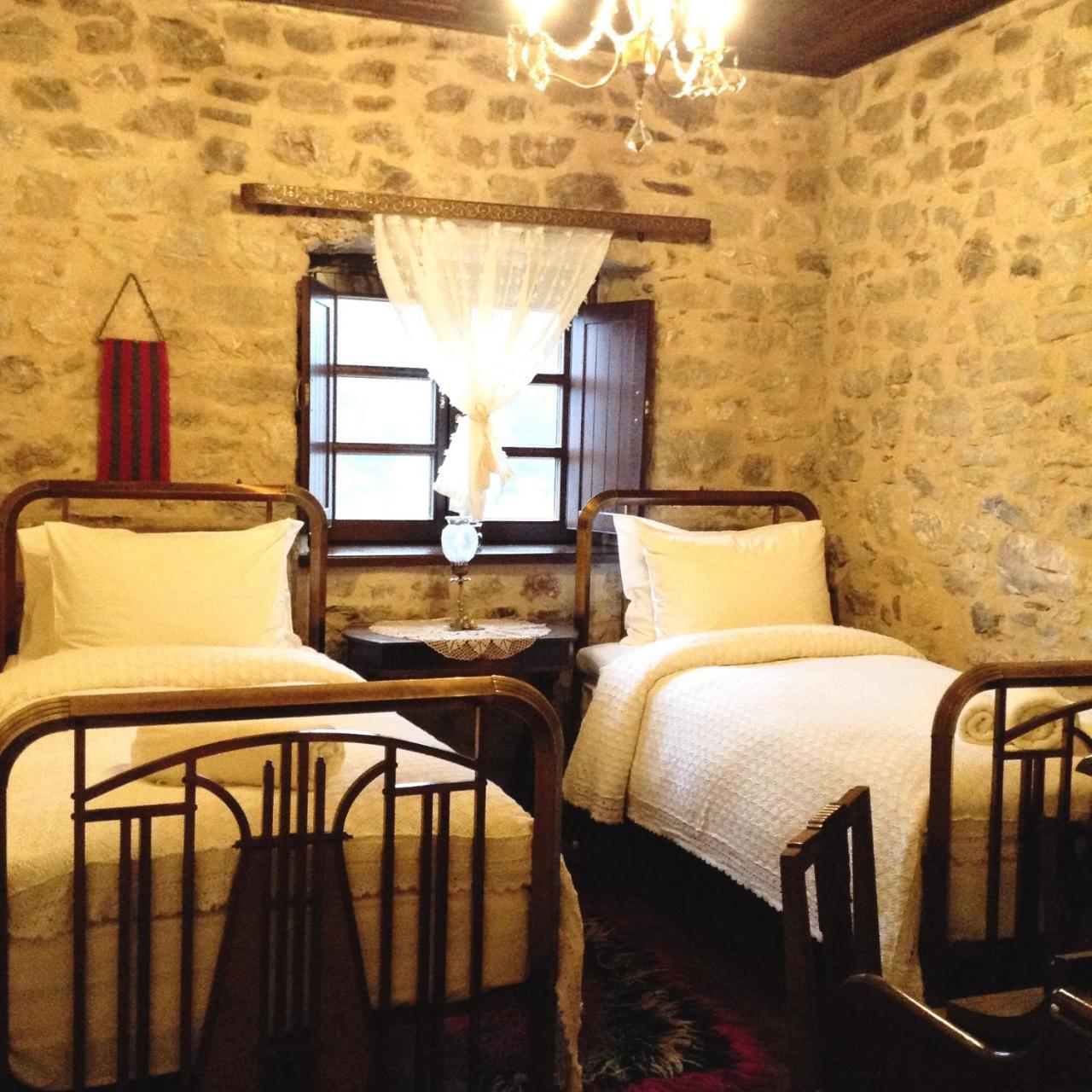 Hotel Proselinos Dimitsana Esterno foto